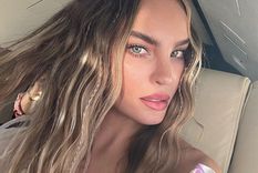 Belinda cautivó con luciendo un body enterizo metálico. Foto: Instagram/ Belinda