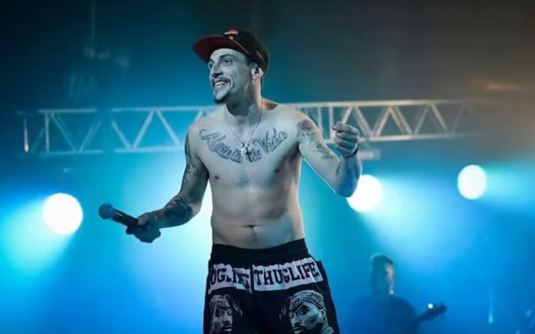 Roberto Tito Alí, cantante de la Liga, fue condenado a 15 años de prisión por el abuso sexual de una menor de 11 años. Foto: X