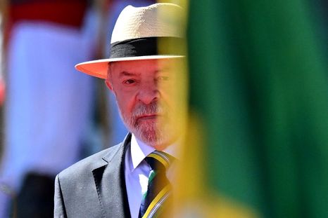 A los 80 años, Lula buscará un cuarto mandato no consecutivo con el respaldo de la coalición oficialista.