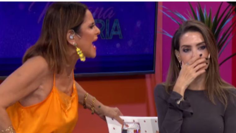 Fernanda Callejón explotó de furia tras ser acusada de amenazar a las hijas de Cinthia. Fernanda Callejón explotó de furia tras ser acusada de amenazar a las hijas de Cinthia.