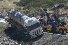 El camión que volcó en Chile.