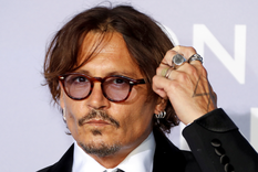 JOHNNY DEPP ES DUEÑO DE UNA EXCLUSIVA MANSIÓN. EL ACTOR PASA LA MAYOR PARTE DE SU TIEMPO EN EL CASTILLO.