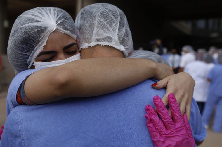 Argentina llegó a la lamentable cifra de 100.000 muertos por coronavirus desde el inicio de la pandemia Foto: Télam