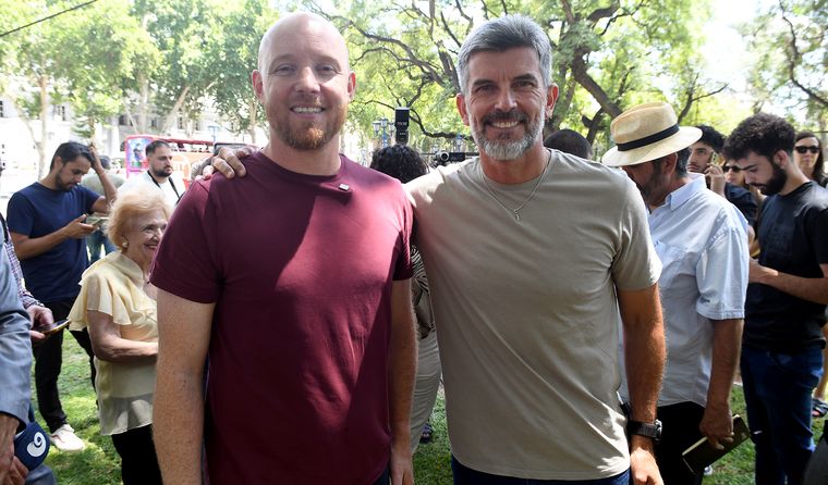 Suarez y Allasino participaron de un anuncio conjunto. Suarez y Allasino participaron de un anuncio conjunto.