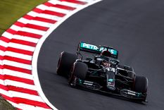 Lewis Hamilton Hamilton más líder tras igualar el récord de Schumacher Foto: EFE