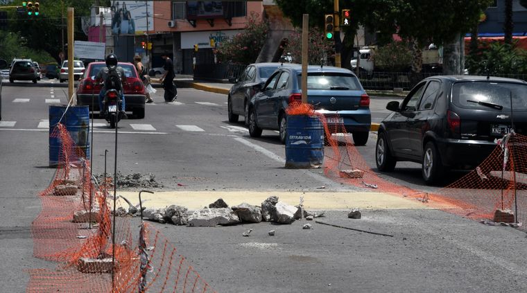El ingreso a la Ciudad de Mendoza, desde Acceso Este, presenta complicaciones hace algunas semanas. Foto: ALF PONCE MERCADO / MDZ