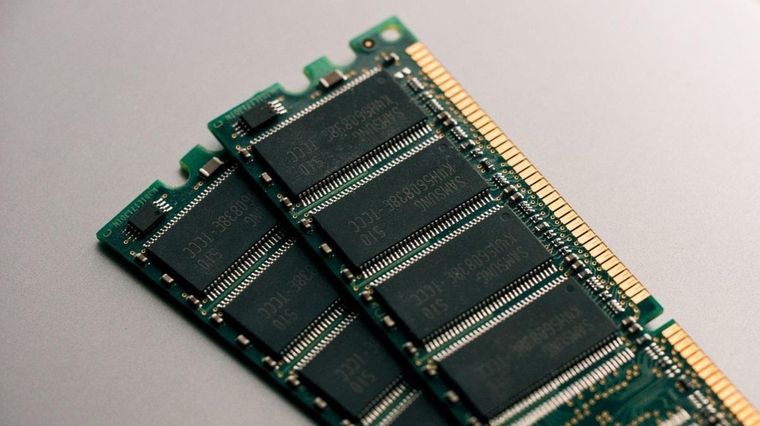Las memorias RAM son fundamentales para el desarrollo de la tecnología informática. Foto Dpa