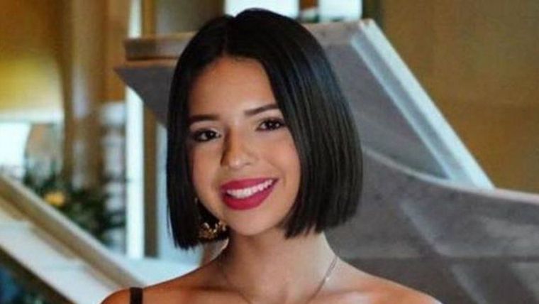 Ángela Aguilar, hija de Pepe Aguilar, confirmó una esperada noticia Fuente: EFE