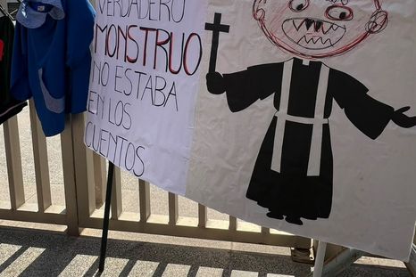 Se postergó una pericia psicológica al sacerdote investigado por abuso infantil. Argumentaron un supuesto cuadro de estrés y hostigamiento. Se postergó una pericia psicológica al sacerdote investigado por abuso infantil. Argumentaron un supuesto cuadro de estrés y hostigamiento.