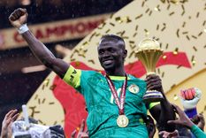 Sadio Mané ejemplo de África para el mundo.