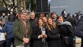 La directora fue reconocida por la Dirección General de Educación de Gestión Privada por el acompañamiento personalizado de las trayectorias educativas. La directora fue reconocida por la Dirección General de Educación de Gestión Privada por el acompañamiento personalizado de las trayectorias educativas.