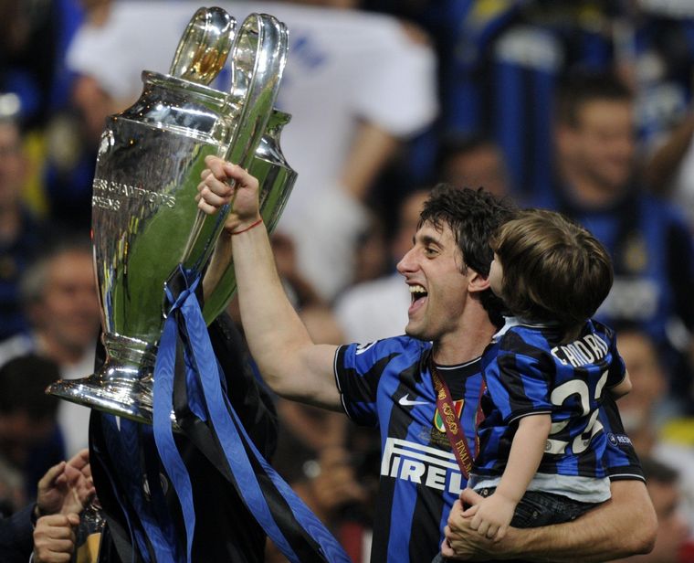 Diego Milito fue figura en la final de la Champions League 2010 convirtiendo los dos goles del Inter. Foto: NA