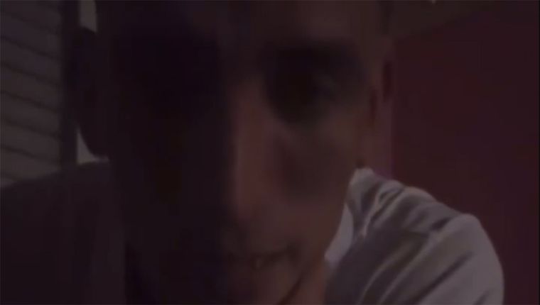 Centurión hizo un vivo en su Instagram y deslizó la posibilidad de dedicarse a una nueva profesión. Foto: Captura @adrianricardo1993