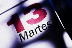 Hoy es martes 13 y muchas personas supersticiosas creen que es un día propenso a las desgracias