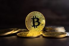 Satoshi Nakamoto es el seudónimo del creador de Bitcoin. Foto: Shutterstock