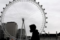 variante delta: preocupacion por el aumento de casos en jovenes