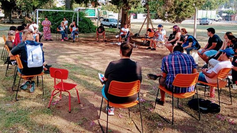 Si no hay políticas adecuadas, la caída de la matrícula puede profundizar las desigualdades y la crisis de aprendizajes. Si no hay políticas adecuadas, la caída de la matrícula puede profundizar las desigualdades y la crisis de aprendizajes.