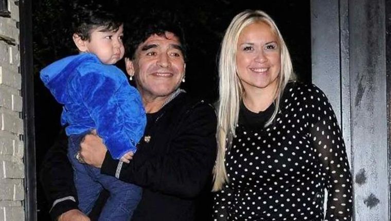 Dieguito Fernando, Diego Maradona y Verónica Ojeda