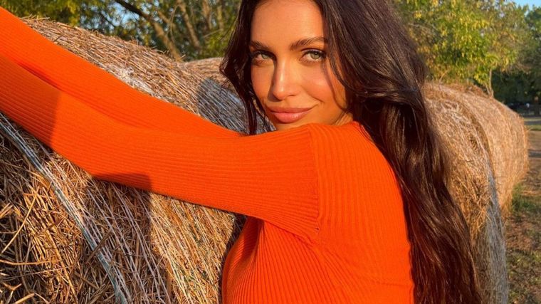 Zaira Nara En el campo Foto: @zaira.nara