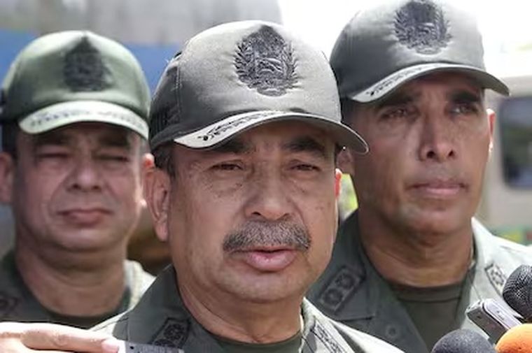 el ex comandante de la Guardia Nacional Bolivarian Justo Jsé Noguera Pietri