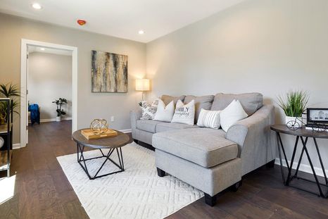 El desorden no solo hace que una casa parezca desordenada, sino que también puede afectar tu salud física y mental. Foto: Pexels.