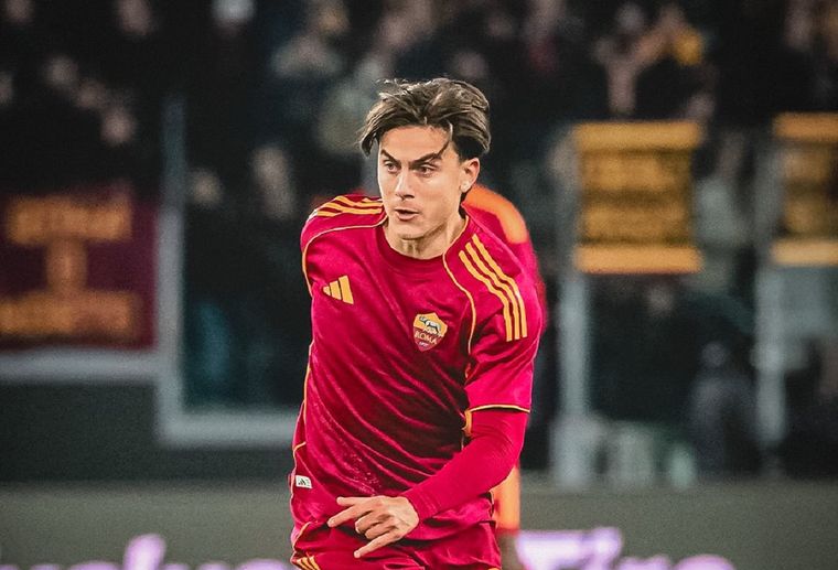 Paulo Dybala atraviesa un momento irregular en Roma y su futuro vuelve a vincularse con Boca.