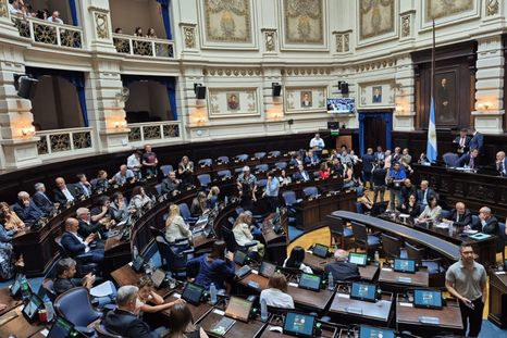 La Cámara Baja bonaerense volverá a sesionar tras seis meses de parálisis por la interna peronista La Cámara Baja bonaerense volverá a sesionar tras seis meses de parálisis por la interna peronista