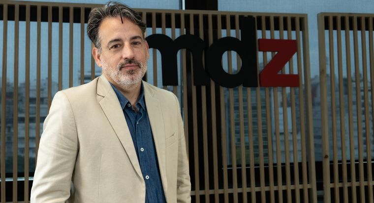 Enrique Cangas, el fotógrafo de Francisco Foto: Agustín Tubio / MDZ