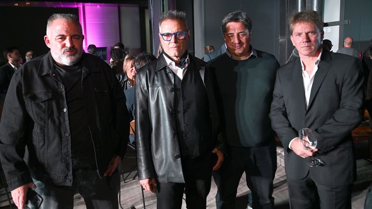 Gonzalo Cazorla, Carlos Ferrer, Nicolás Arciénega, Laureano Manso. Gonzalo Cazorla, Carlos Ferrer, Nicolás Arciénega, Laureano Manso.