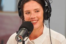 Delfina Chaves reveló como toma su mamá las escenas de sexo que le toca protagonizar en la serie Foto: Captura de Instagram