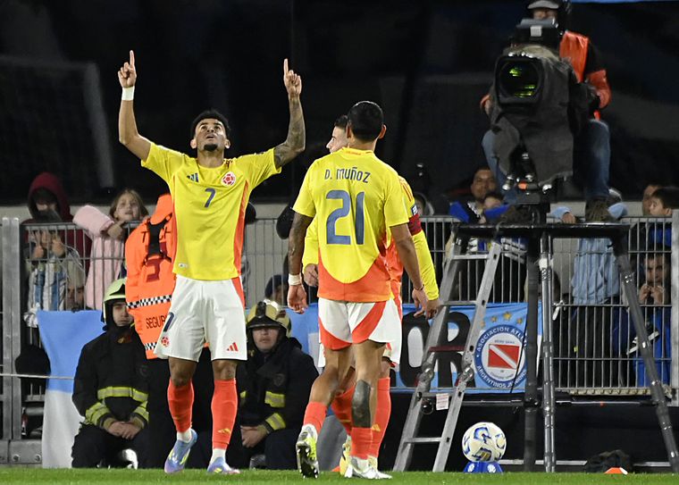 Luis Díaz reveló el diálogo con Lionel Scaloni tras el 1-1 de Almada. 