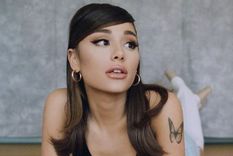 inspirado en los 60´: ¿por que este look de ariana grande es furor?