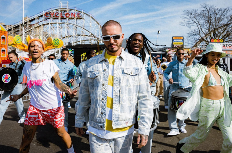 J Balvin va a ser uno de los artistas que cantará en el Mundial de Fútbol de Qatar.