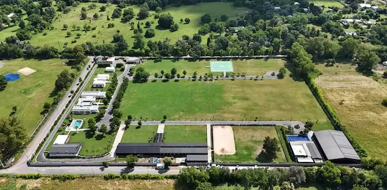 El helipuerto de la casa de Villa Rosa, en Pilar, por el que investigan a dirigentes de la AFA. Foto: Clarín El helipuerto de la casa de Villa Rosa, en Pilar, por el que investigan a dirigentes de la AFA. Foto: Clarín