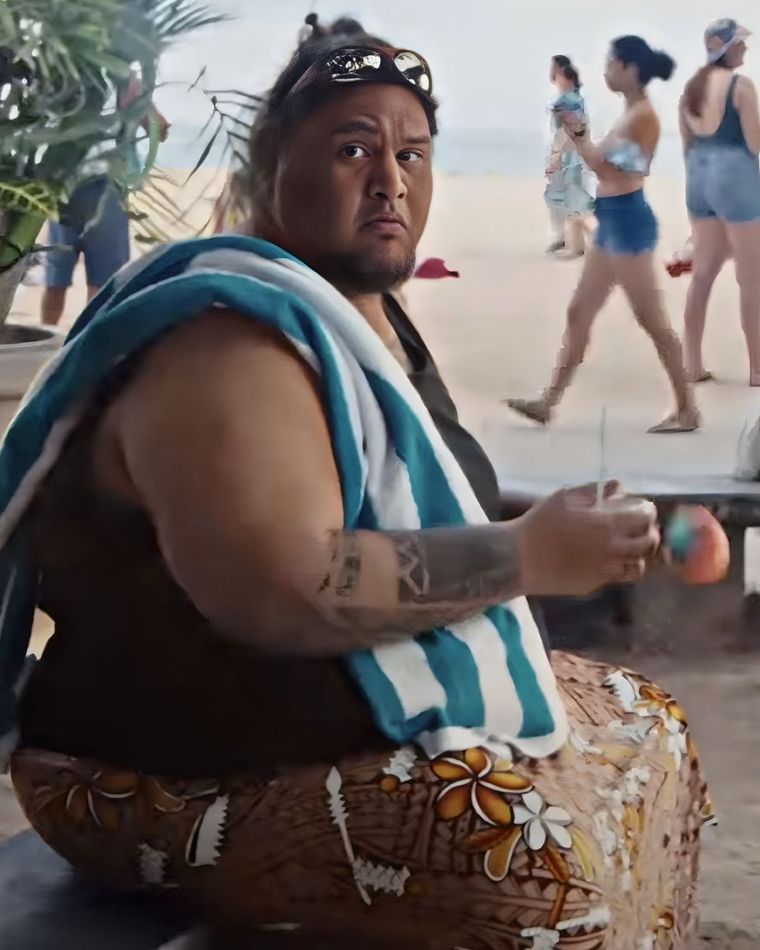 El es David Kenui. El es David Kenui.