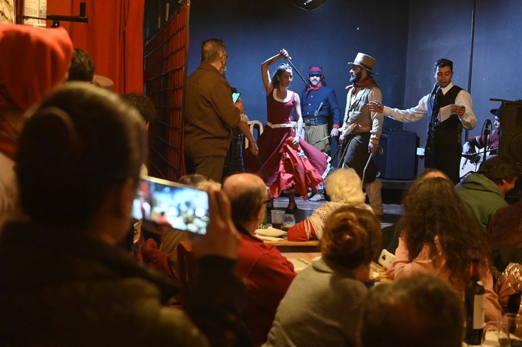 Folklore En La Noche de las Peñas habrá propuestas musicales y gastronómicas con entrada gratuita entre las 20 y la medianoche Foto: GCBA