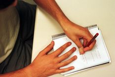 El Día Mundial de los zurdos busca crear concientización