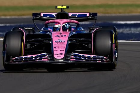 Franco Colapinto logró un meritorio 9° lugar en Silverstone. Franco Colapinto logró un meritorio 9° lugar en Silverstone.