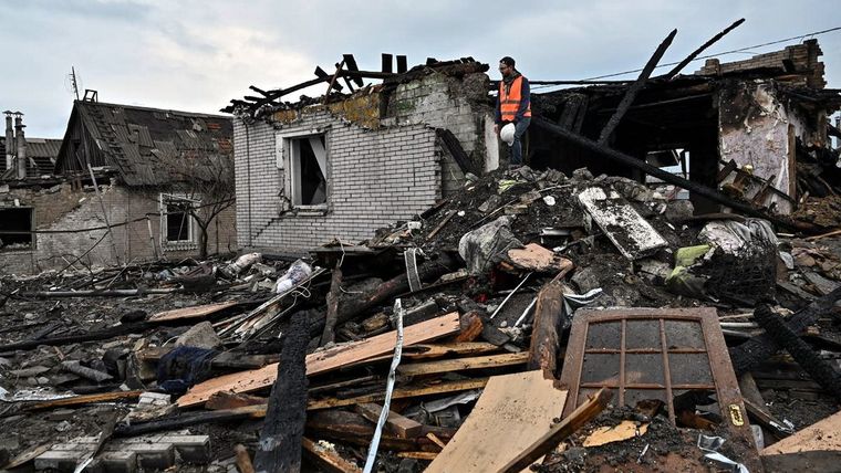 Ucrania denuncia un fuerte bombardeo de Rusia. Foto: Efe.