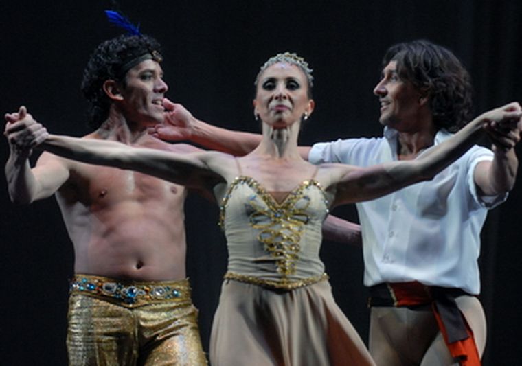 Maximiliano Guerra, Eleonora Cassano y Julio Bocca, un verdadero lujo. Foto: NA