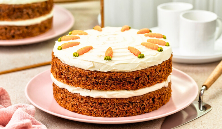La mejor tarta de zanahoria y nuez con glaseado cremoso Foto: Shutterstock