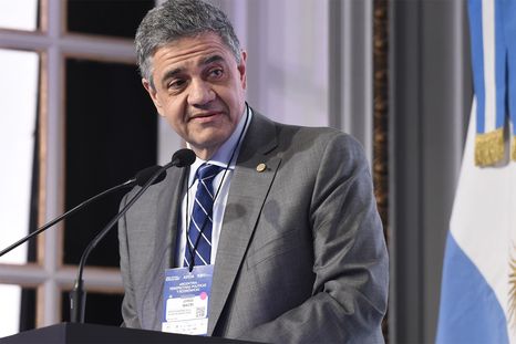 Tras la derrota del PRO en Ciudad, Jorge Macri realiza una serie de cambios en su gabinete. Tras la derrota del PRO en Ciudad, Jorge Macri realiza una serie de cambios en su gabinete.