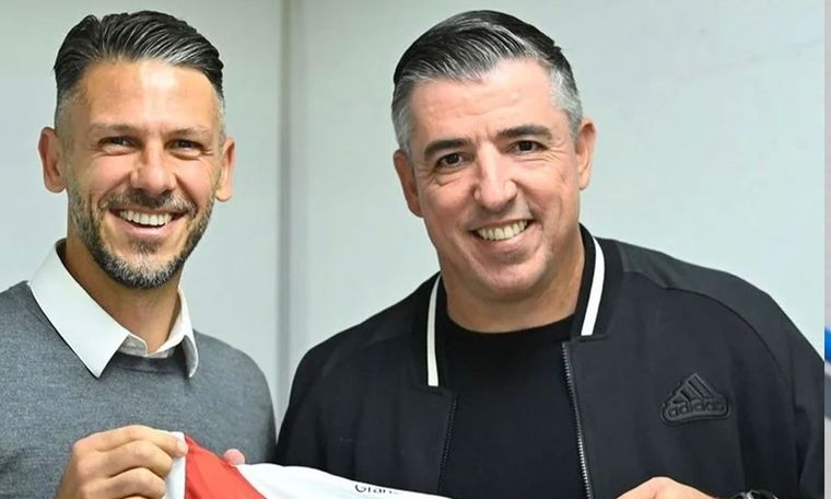 Al exdelantero Roy Makaay le gusta un jugador de Demichelis.
