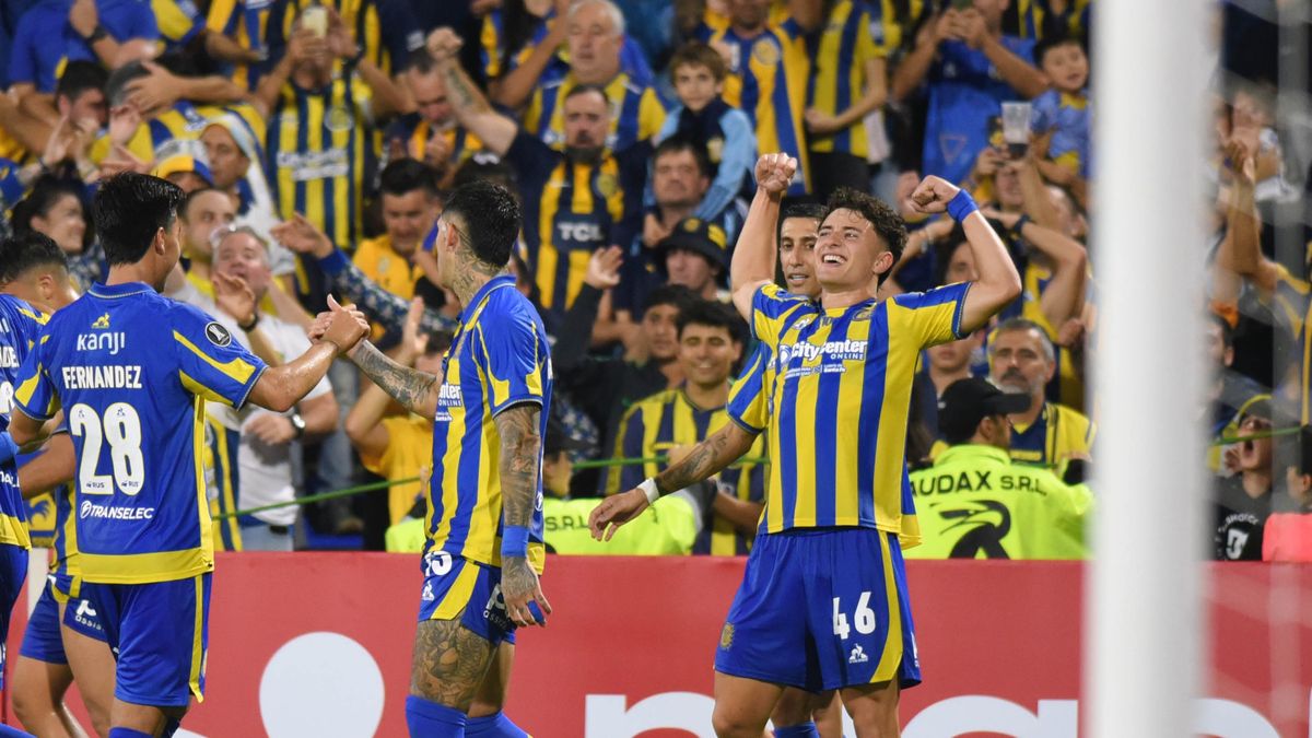 En vivo: con un gol de Ovando, Rosario Central le gana 1-0 a Libertad de Paraguay y saca pasaje a octavos