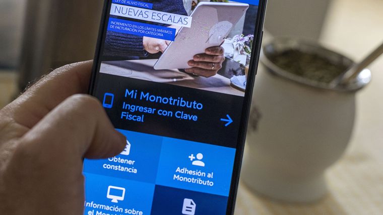 LA AFIP anunció nuevas escalas para las categorías del monotributo. Foto: Noticia Argentinas