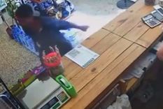 El hecho ocurrió en un minimercado ubicado en el barrio San Carlos.  Foto: Captura de pantalla