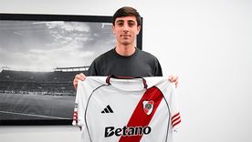 La joya de River blindada en 100 millones de dólares es buscado por dos clubes de Primera. La joya de River blindada en 100 millones de dólares es buscado por dos clubes de Primera.