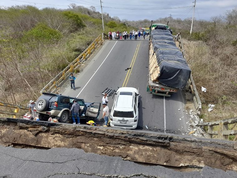 Este es el panorama en las inmediaciones de la estructura
