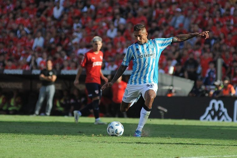 Independiente y Racing disputan una nueva edición del clásico de Avellaneda. Foto: @RacingClub