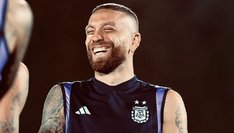 Foto: Instagram @papugomez_official